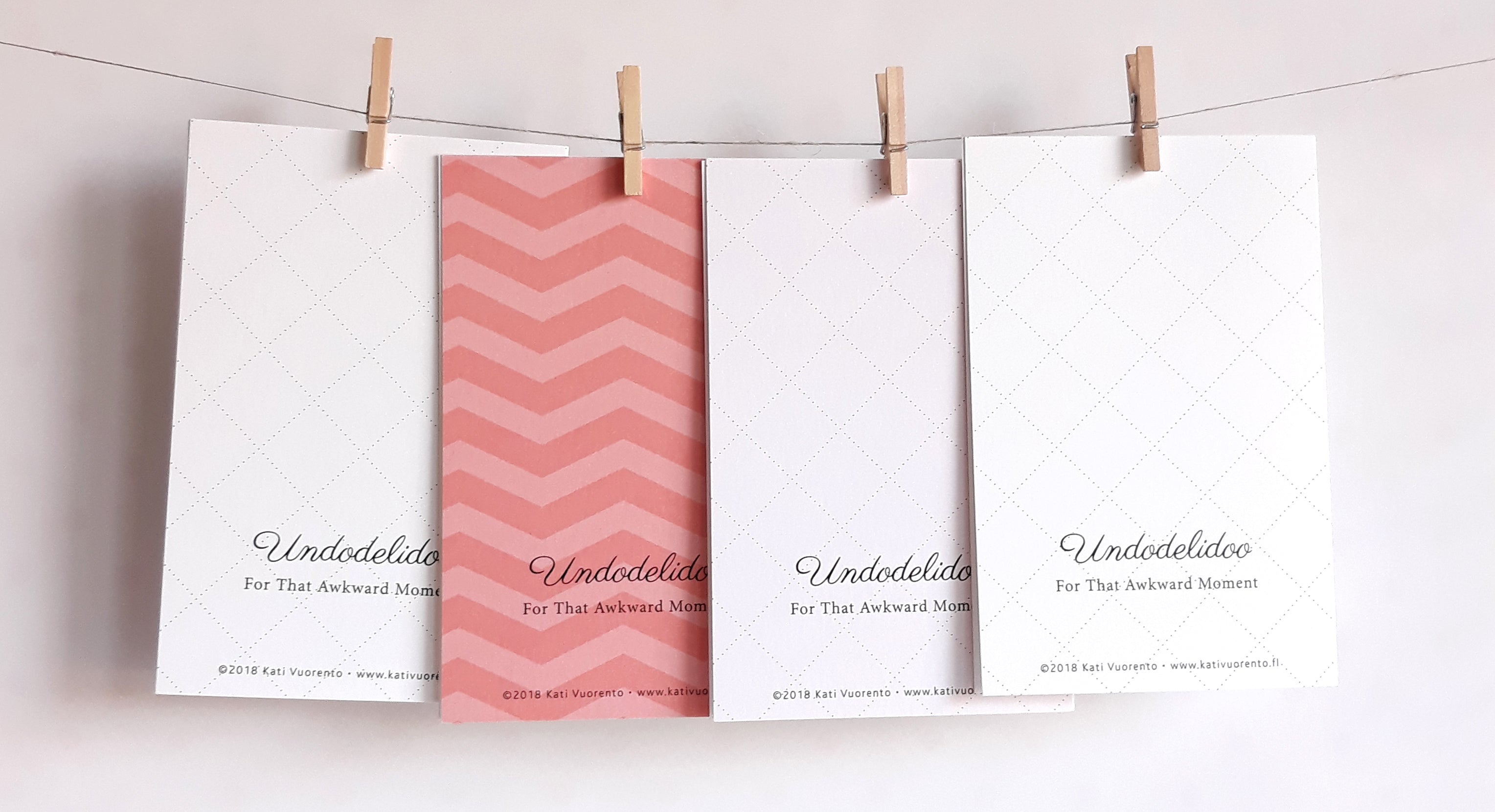4 x Undodelidoo -korttipaketti